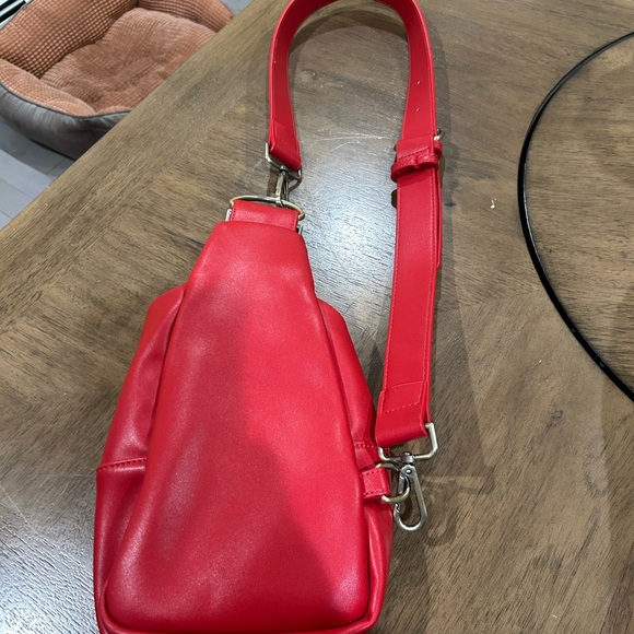 Anthropologie Red Woven Vegan Leather NWOT Crossbody Sling Bag, 12 x 7. - Picture 2 of 14